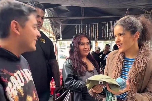 Recorre Rosalía calles de CDMX