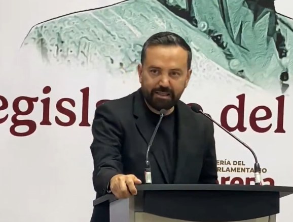 Pide Arturo Ávila a Inzunza solicitar licencia