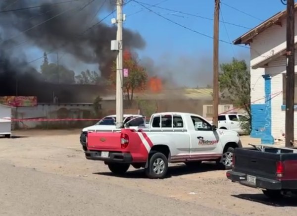 Incendio en Ávalos se extiende a tres casas