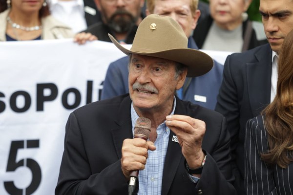 Anuncia Fox que hará campaña por candidatos antiMorena