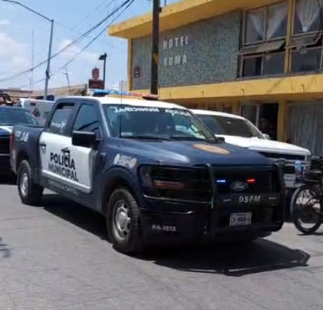 Hallan muerto en hotel del centro