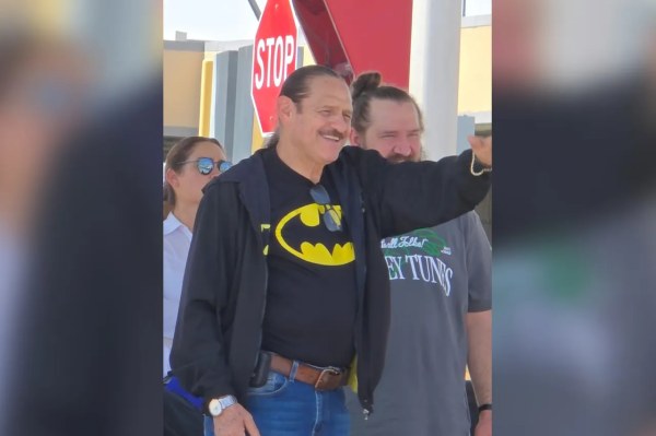Captan a Teo González en puente libre