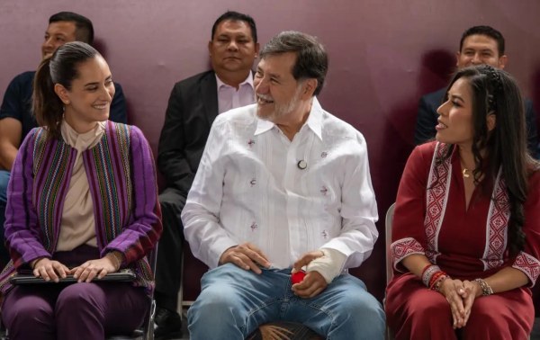 Causa polémica imitadora de Sheinbaum en informe de senadora