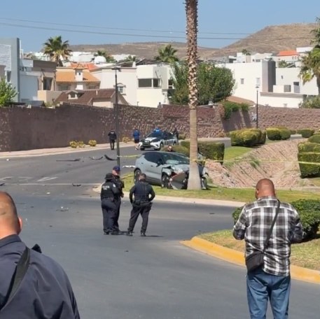 Identifican a fallecido en choque frente al Ángeles
