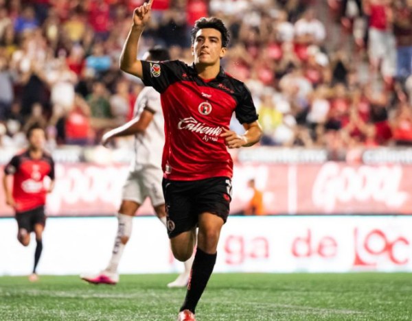 Con doblete de Gil Mora los Xolos derrotan a Pumas