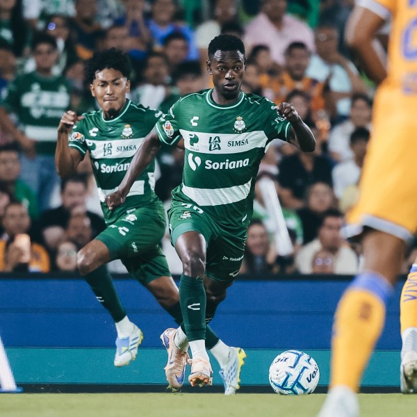 Empatan Tigres y Santos Laguna sin goles