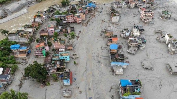 EE.UU. envía millones en ayuda a Nepal