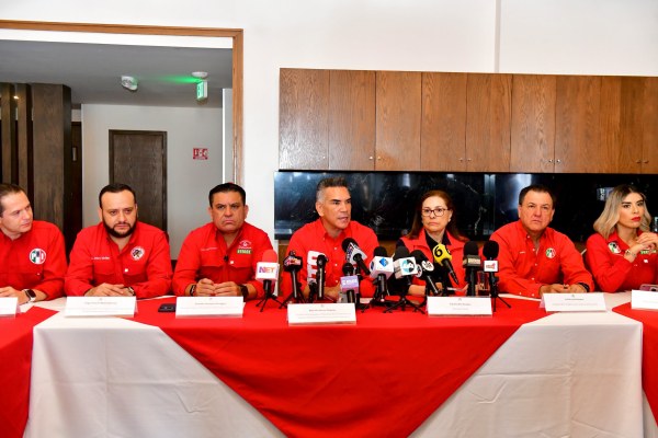 Afirma Alito que oposición ganaría 8 gubernaturas con alianza