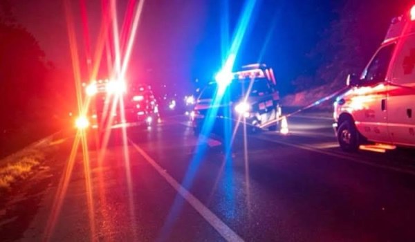 Muere tras volcadura en Lázaro Cárdenas