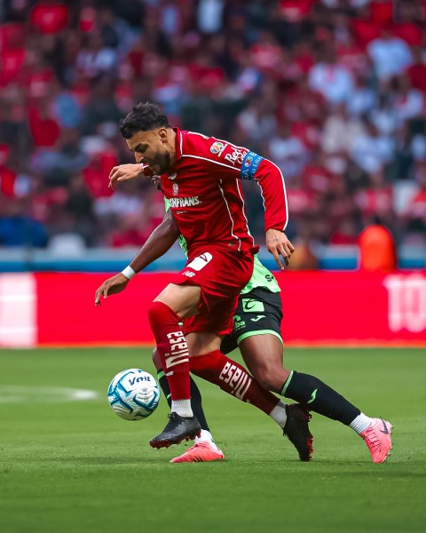 Toluca golea 4-0 a los Bravos de Juárez
