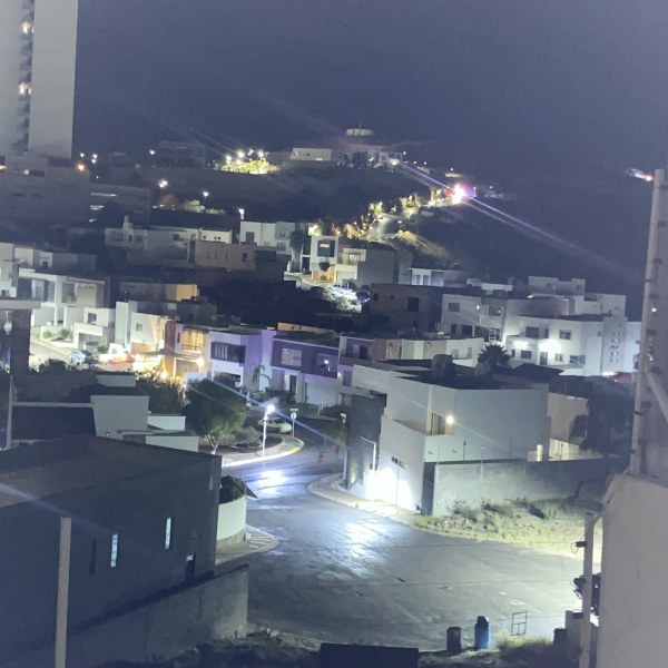 Lluvia y fuertes vientos refrescan el poniente de la ciudad