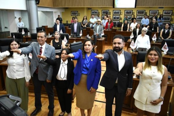 Rinde protesta Joss Vega como Presidenta del Congreso