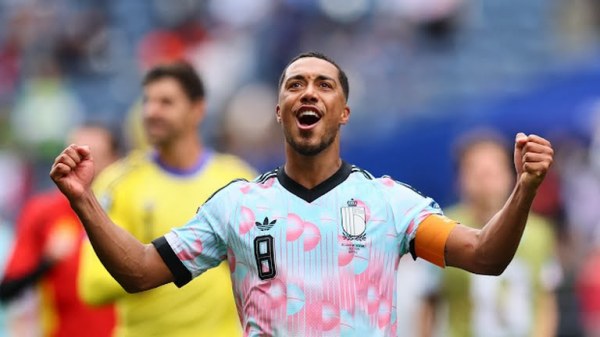 Bélgica remonta en tiempos extras y elimina a Senegal