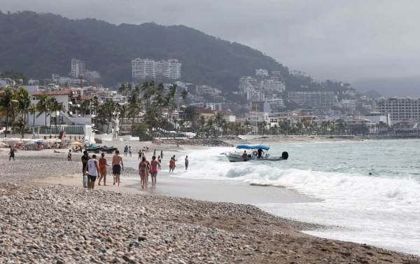 Turista muere tras ser atacado por cocodrilo