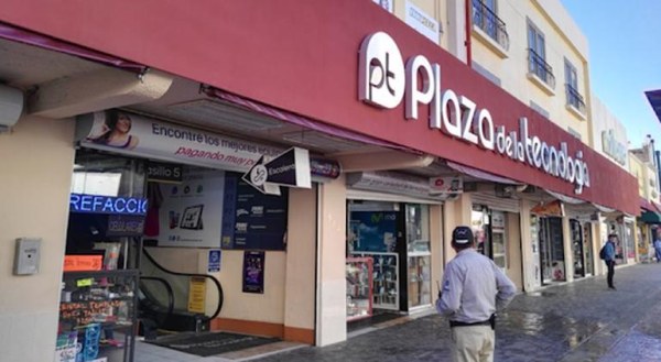 Detienen a dos por riña en Plaza de la Tecnología
