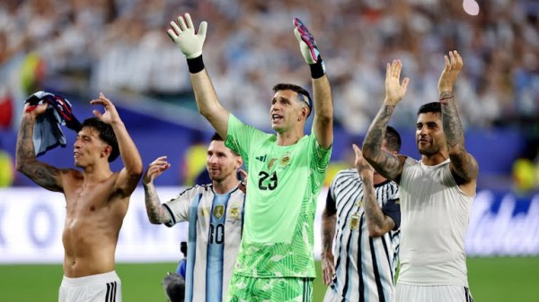 Argentina vence a Cabo Verde en tiempo extra