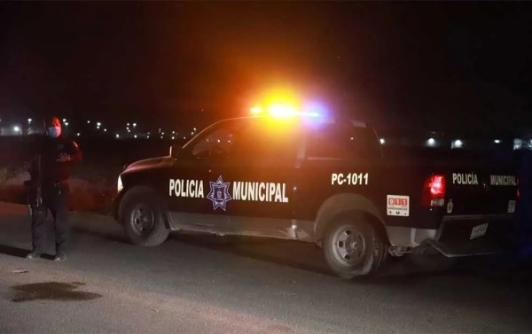 Padre ataca a su hijo a machetazos