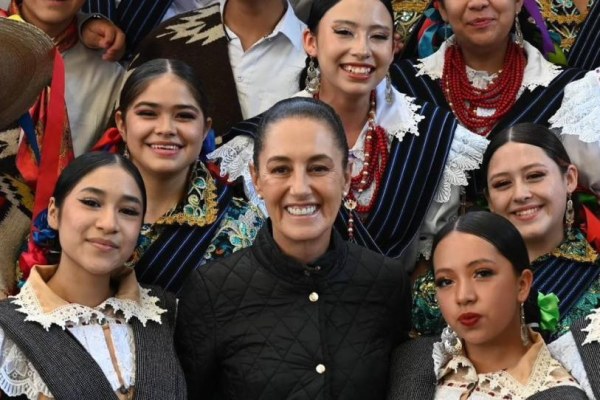 Sheinbaum desea suerte a la Selección Mexicana en su partido contra Inglaterra