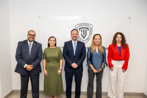 Obligan a personal del TSJ a asistir a evento de Santiago de la Peña