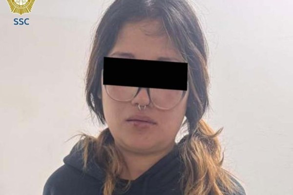 Detienen a mujer por apuñalar a su pareja