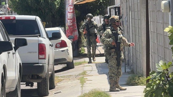 Hallan muerto durante cateo