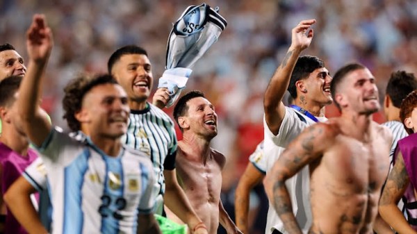 Derrota Argentina 3-1 a Suiza y pasa a semifinales