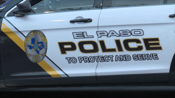 Mueren dos en accidente de motocicleta en El Paso