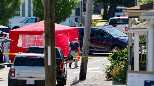 Agentes de ICE matan a migrante colombiano