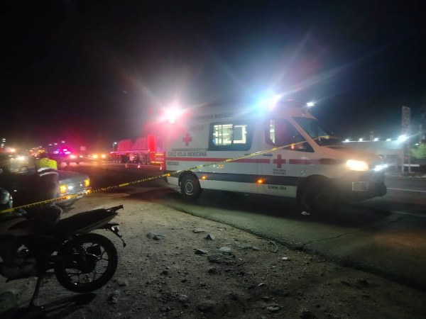 Muere atropellado por tráiler
