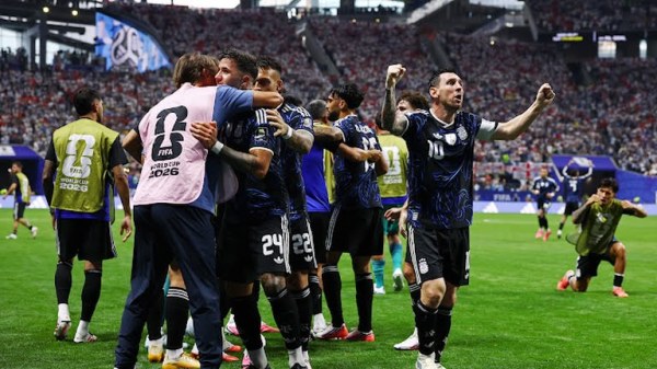 Argentina remonta dramáticamente a Inglaterra y pasa a la final