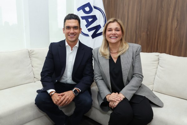 Se reúnen Maru y Jorge Romero