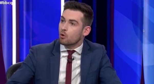 Fútbol lo único que tienen: presentador inglés sobre Argentina