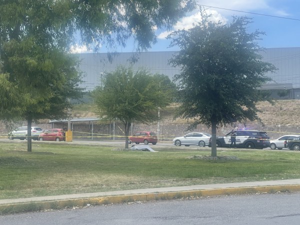 Identifican a fallecido por plaza Saucito
