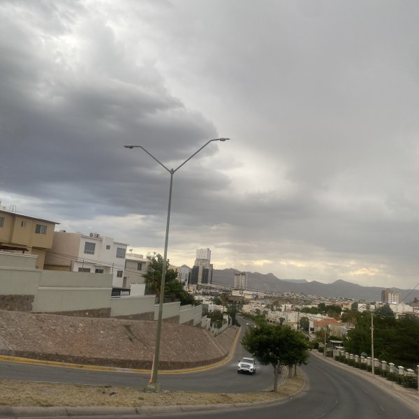 Sábado nublado y con lluvias ligeras: Máxima 29°C