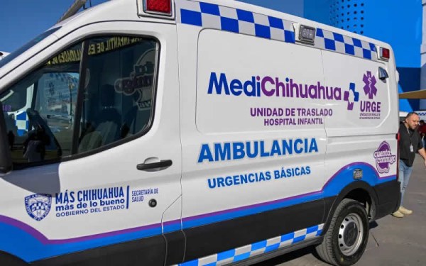 Auxilian a hombre inconsciente