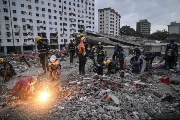 Asciende a 5 mil 208 cifra de muertos por terremotos en Venezuela