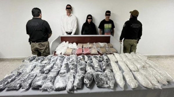 Los detienen con cargamento de droga