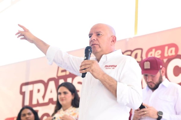 Convoca Estrada a debate por distribución de impuesto universitario