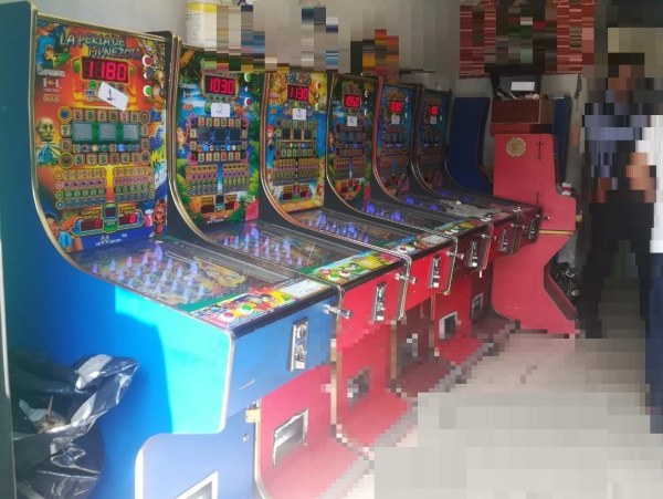 Maquinas tragamonedas punto de narcoreclutamiento