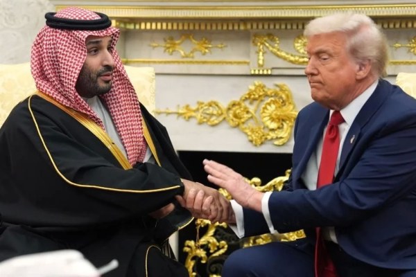 Pide Trump a saudies reconocer a Israel para pacto nuclear