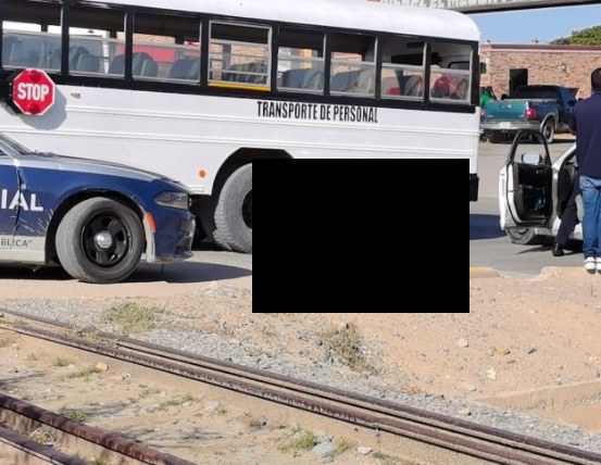 Muere tras ser atropellado por camión de personal