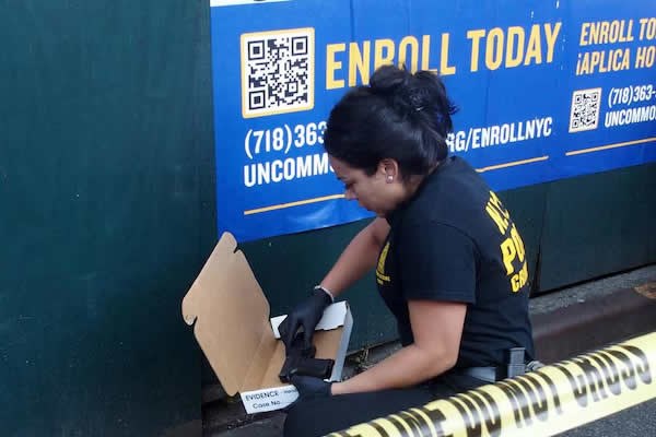 Investigan apuñalamientos cerca de Central Park como posible crimen de odio