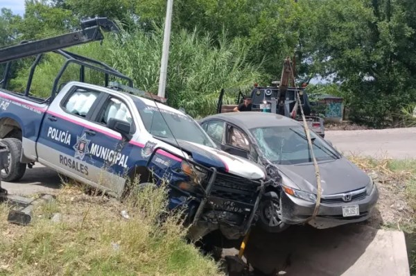 Cae patrulla en canal de riego