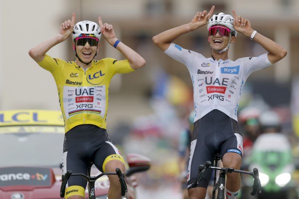 Isaac del Toro asegura el podio del Tour de Francia 2026