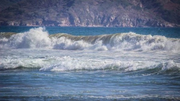 Restringen acceso a playas de Mazatlán