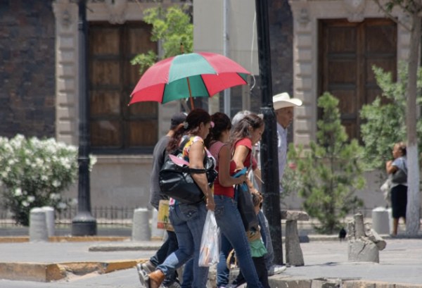 ¡Calor extremo: Chihuahua supera los 37 °C!