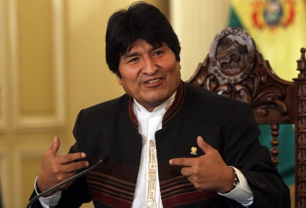 Emiten orden de aprehensión vs Evo Morales