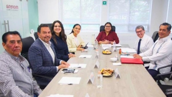 Se reúnen aspirantes de Morena por Chihuahua