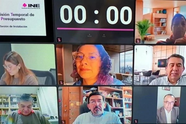 Acusan despidos masivos en el INE