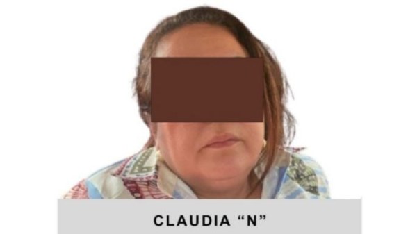Detienen a maestra acusada de vender plazas en Pemex y Educación por hasta $200 mil pesos